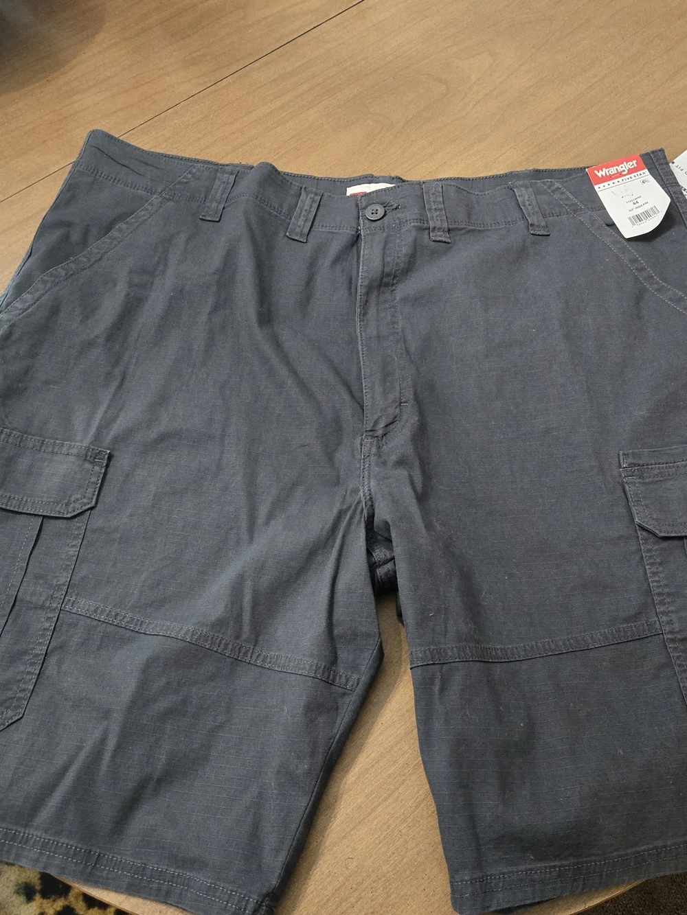 Wrangler Men's Cargo Shorts in Charcoal